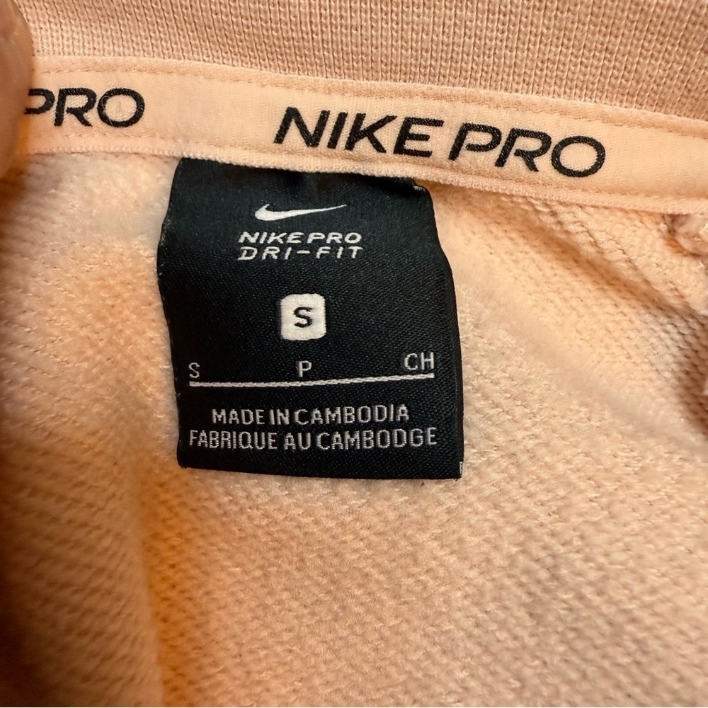 Nike Dr-Fit Pink Boxy Crop Sweatshirt Long Sleeve - Picture 8 of 8